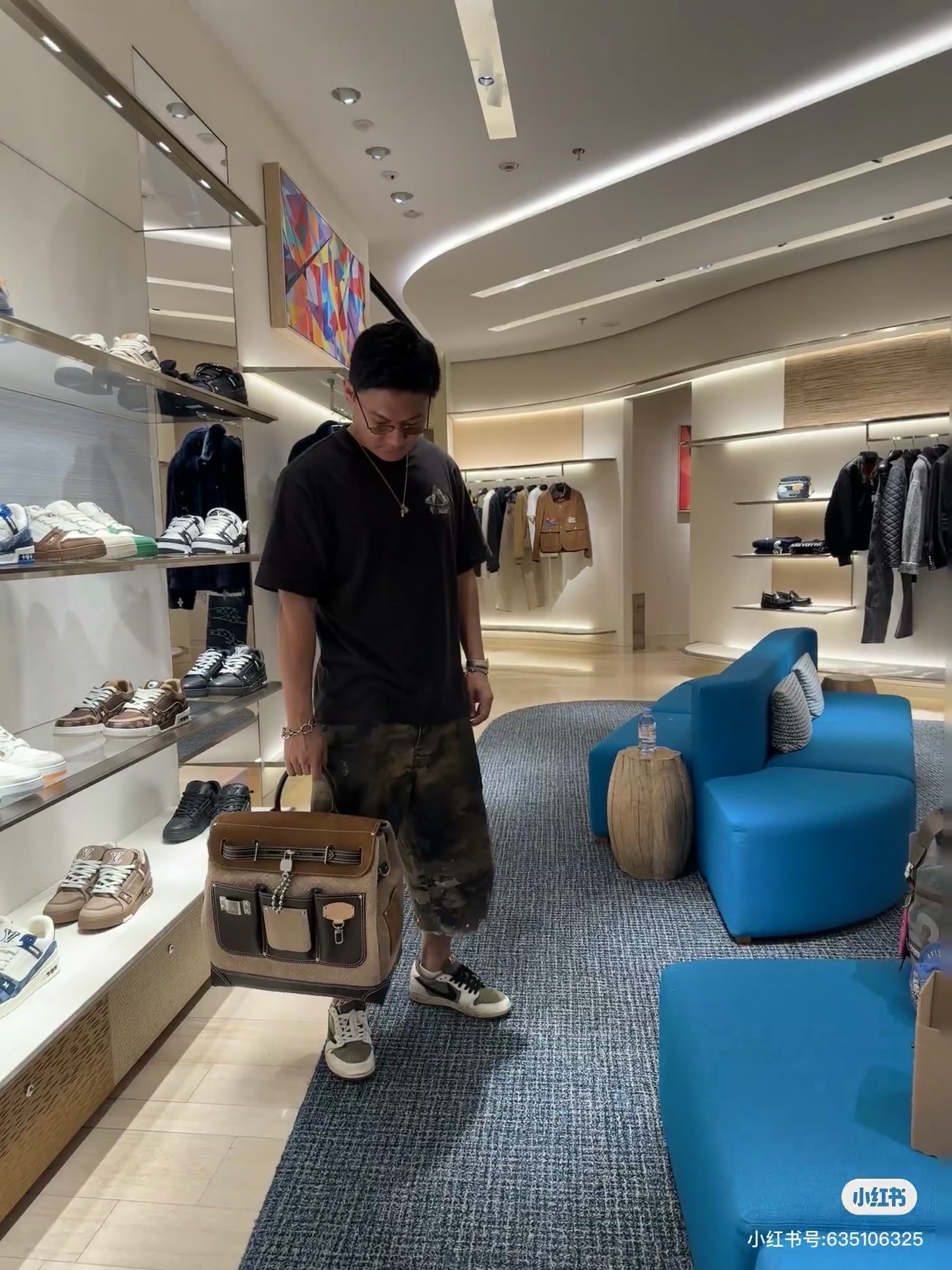 2026124173316298 260